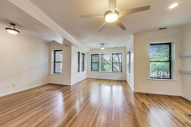 1311 W Pratt Blvd unit 2, Chicago, IL 60626 - photo 4