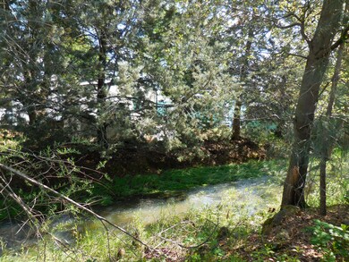 Creek-1