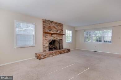 12709 Kavanaugh Ln, Bowie, MD 20715 - photo 6