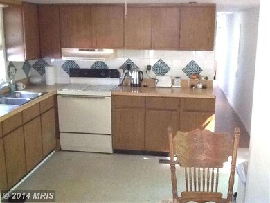 1508 Flanders Ln, Harwood, MD 20776 - photo 3