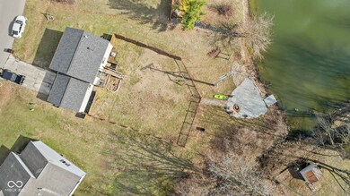 2323 Chaucer Dr, Columbus, IN 47201 - photo 5