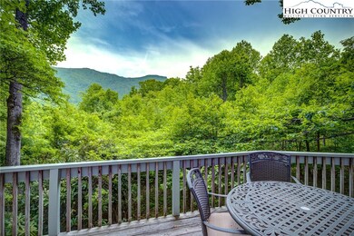 160 Bagpipe Way, Banner Elk, NC 28604 - photo 4