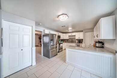 Bright Kitchen