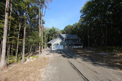 127 Decker Creek Dr, Hawley, PA 18428 - photo 3