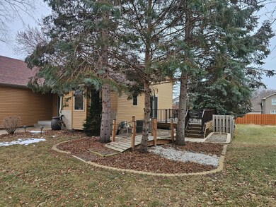 176 Green Briar Dr, Circle Pines, MN 55014 - photo 6