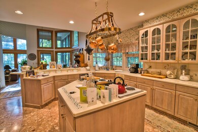 144 Ladderback Ln, Cresco, PA 18326 - photo 3