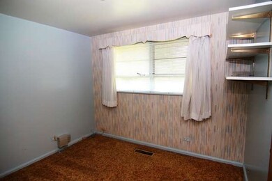 17815 Baker Ct, Country Club Hills, IL 60478 - photo 6