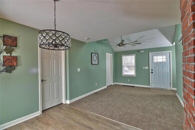 7139 S Benton Ave, Kansas City, MO 64132 - photo 6