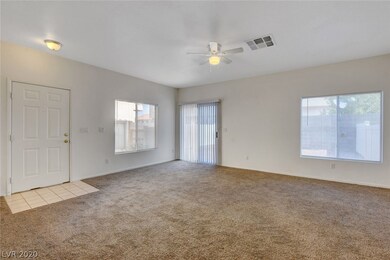 2556 Lazy Saddle Dr, Henderson, NV 89002 - photo 6