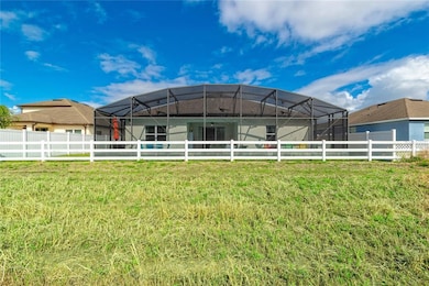 Expansive screened enclosure and no rear neighbors