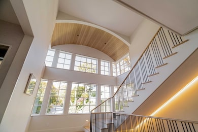 115 Windsor Rd, Waban, MA 02468 - photo 5