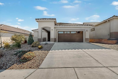 9324 Cougar Creek Ln NW, Albuquerque, NM 87120 - photo 2