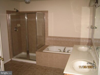 7119 Huntley Creek Place unit 47, Alexandria, VA 22306 - photo 6