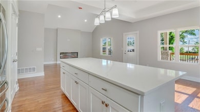 227 E Mill St, Osawatomie, KS 66064 - photo 6