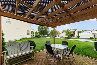 9209 Cambrian Commons Dr, Columbus, OH 43240 - photo 5