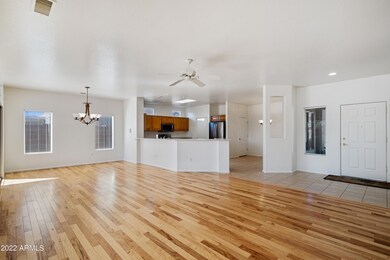 18261 N Summerbreeze Way, Surprise, AZ 85374 - photo 4