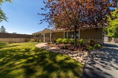 2281 Hicks Rd, Rolling Meadows, IL 60008 - photo 3