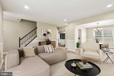 5 Locust Ln, Newtown, PA 18940 - photo 4