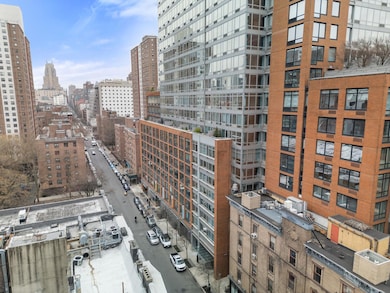 450 W 17th St unit 1009, New York, NY 10011 - photo 3