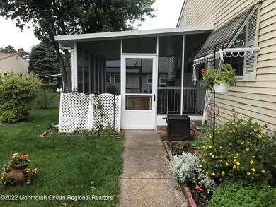 Screened in Porch
