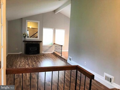 419 Avondale Dr, Sterling, VA 20164 - photo 2