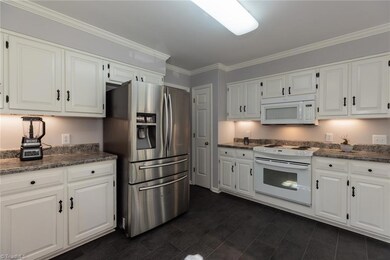 1077 Amity Rd, Asheboro, NC 27203 - photo 7