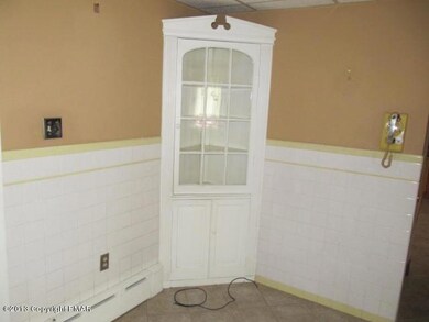 1905 Lower Smith Gap Rd, Kunkletown, PA 18058 - photo 5