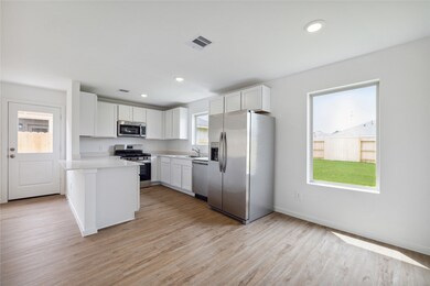 17747 Grove Hill Dr, Hockley, TX 77447 - photo 4