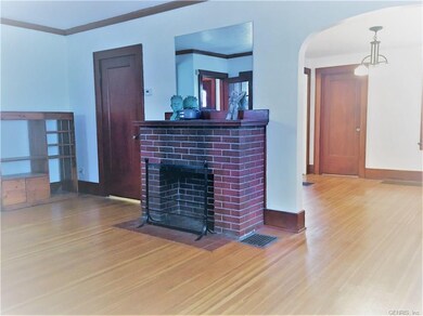 living room / dining room