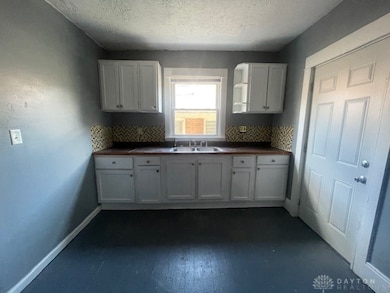 52 Fernwood Ave, Dayton, OH 45405 - photo 4