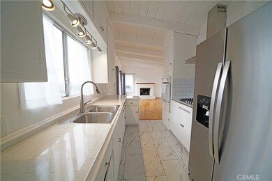 2461 Palm Dr, Hermosa Beach, CA 90254 - photo 6