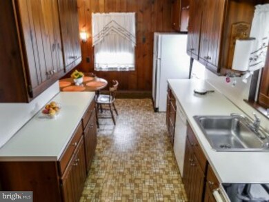 102 Pennsylvania 73, Zieglerville, PA 19492 - photo 4