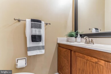 15471 Cliffview Dr, Dumfries, VA 22025 - photo 5