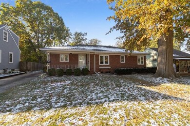 5820 Forest Ave, Des Moines, IA 50311 - photo 2