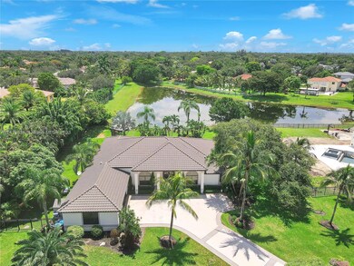 3400 Carlton Ln, Davie, FL 33330 - photo 3