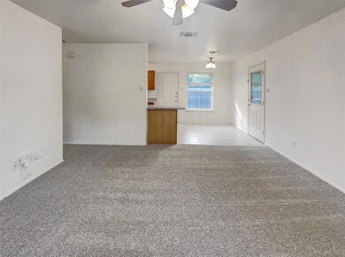 905 Hodge St, Cleburne, TX 76033 - photo 6