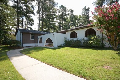 WELCOME TO 313 E. WYNNGATE DRIVE!!