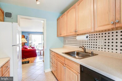 3240 Hewitt Ave unit 63B, Silver Spring, MD 20906 - photo 5