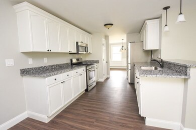 12 Windsor Dr, Litchfield, NH 03052 - photo 7