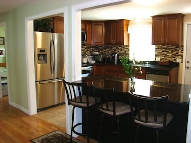 19 Braley Ln unit L, Plymouth, MA 02360 - photo 3