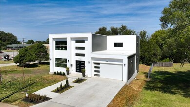 10920 W 67th St, Shawnee, KS 66203 - photo 4