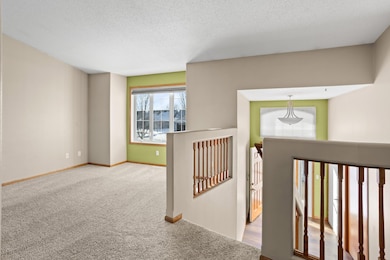 921 Homestead Ct, West Fargo, ND 58078 - photo 4