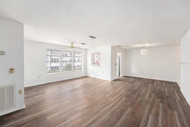 5623 80th St N unit 211, Saint Petersburg, FL 33709 - photo 6