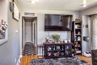 3051 Aberdeen Ave, Erie, PA 16506 - photo 5