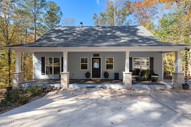 701 Windy Point Dr, Dadeville, AL 36853 - photo 2