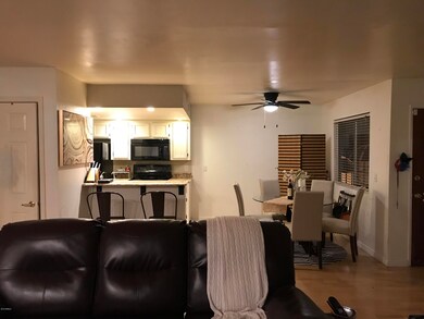 Kitchen & Dining