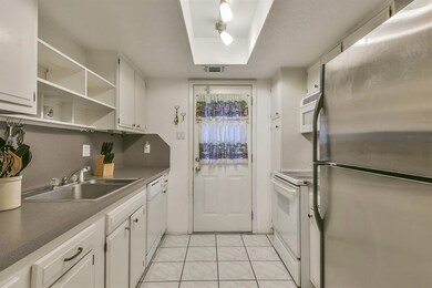 3816 Laura Leigh Dr, Friendswood, TX 77546 - photo 6