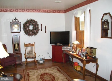 3297 Grand Point Rd, Chambersburg, PA 17202 - photo 4