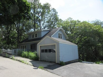 30 Wakefield St, Worcester, MA 01605 - photo 2