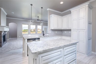 1909 NE 26th St, Moore, OK 73160 - photo 5